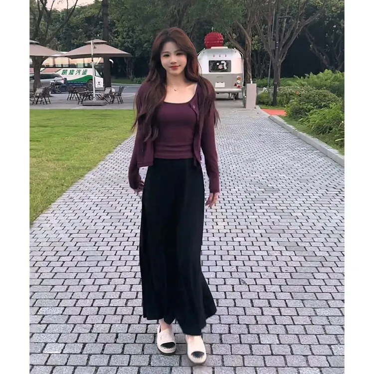 2025早秋新款女法式气质百搭长袖针织开衫修身吊带背心高腰半身裙