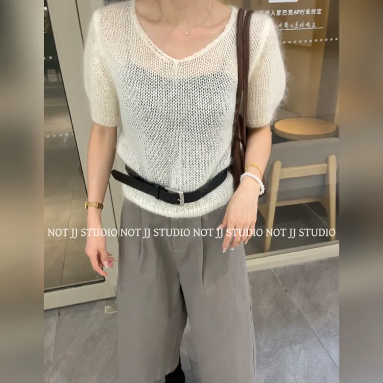 不是JIANJIAN【多彩女孩】秋季软糯糯马海毛V领30%羊毛短袖针织衫