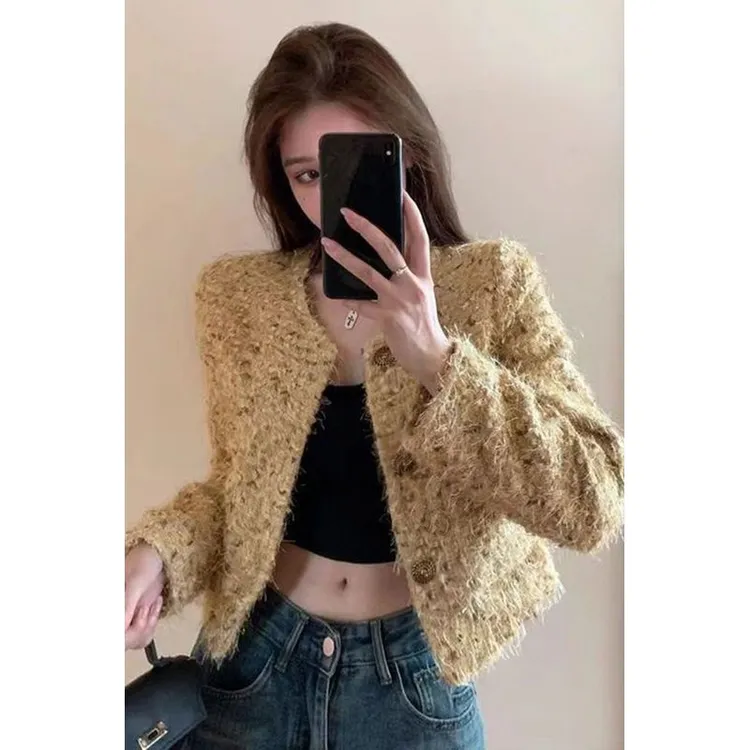 气质网红款冬天小香风洋气加厚冬季加绒秋冬爆款女式棕色短款外套