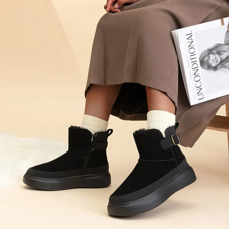 冬季雪地靴女加绒加厚防寒保暖短筒女靴防水防滑厚底面包鞋棉靴女