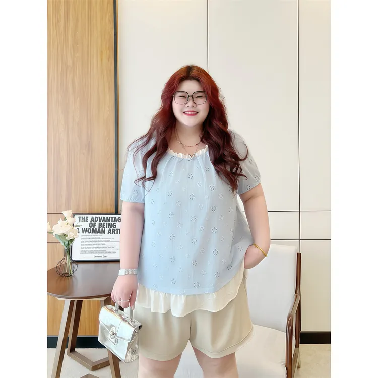 大码女装夏季花契200斤胖mm时尚宽松别致法式洋气镂空小衫14951