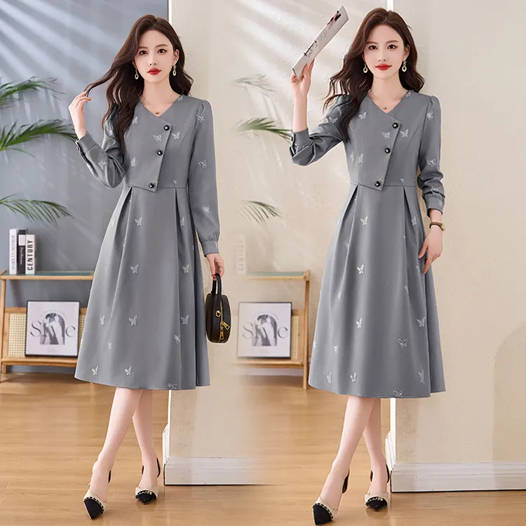 2025春秋季新款女装长袖连衣裙中长款时尚修身气质显瘦高级感裙子