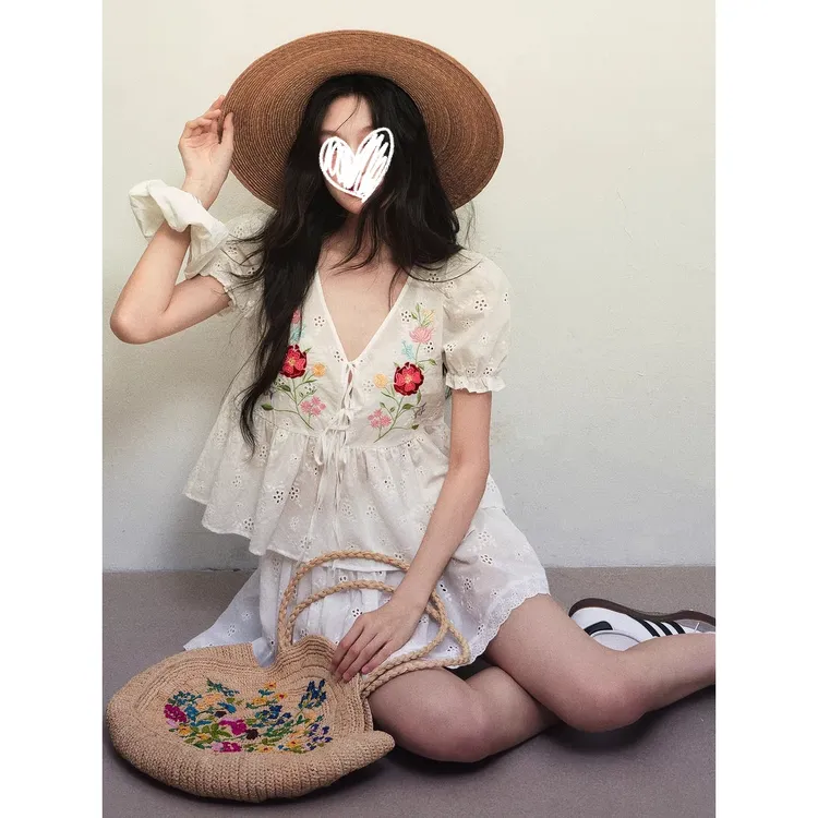 FRVXO"夏日恋歌"夏季绣花系带V领上衣花边半身裙裤两件套装裙