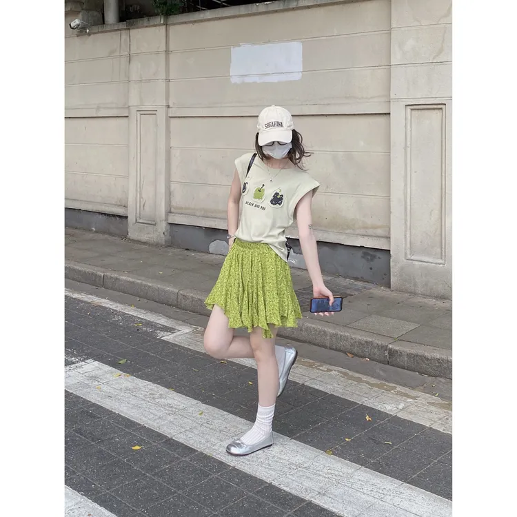 韩系慵懒俏皮苹果宽松休闲印花贴布显瘦灰绿色短袖+碎花裙两件套