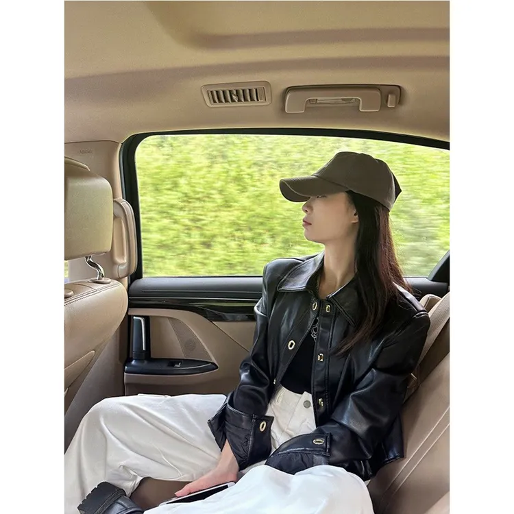 皮衣外套女2025秋冬季新款女装高级感小个子黑色休闲早秋短款夹克