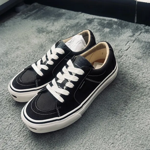 春季新款男士厚底板鞋户外运动休闲百搭翻毛皮拼接软木层底硫化鞋