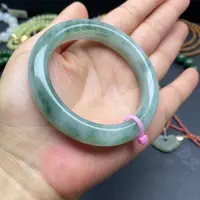 未镶嵌手镯石英质玉