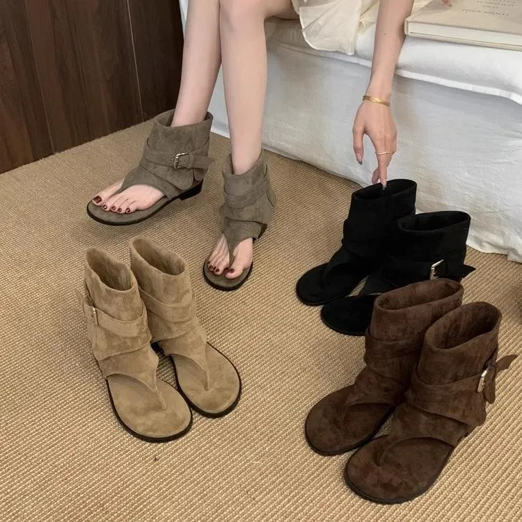 法式夹趾凉鞋女2025夏季新款时尚平底凉靴套筒裤管短靴平底人字拖