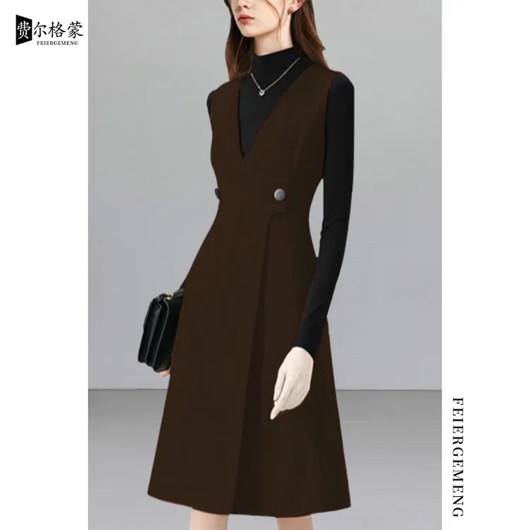 高档无袖背心连衣裙春秋新款轻奢修身打底马甲咖色裙子中长款百搭