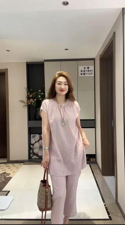 6114（套装）东南亚风宽松显瘦竖条纹短袖上衣+裤子两件套