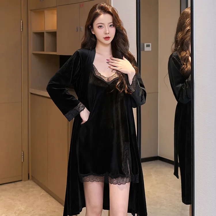 性感睡衣女2025新款金丝绒蕾丝纯欲风轻奢网红爆款吊带睡裙家居服