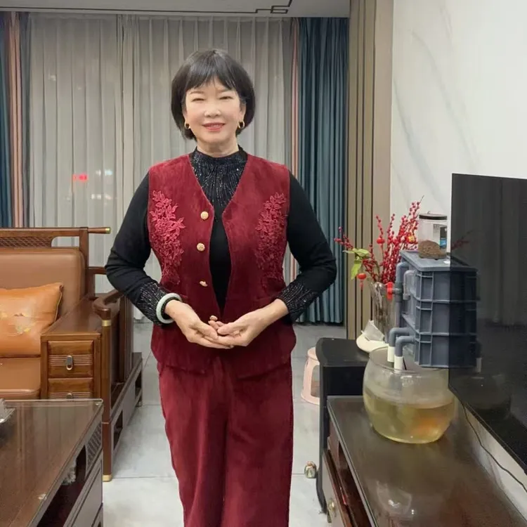 8820新款中老年时尚阔腿裤套装