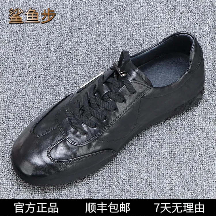 鲨鱼步真皮男鞋2025新款夏季透气运动休闲鞋男士百搭潮流软底板鞋
