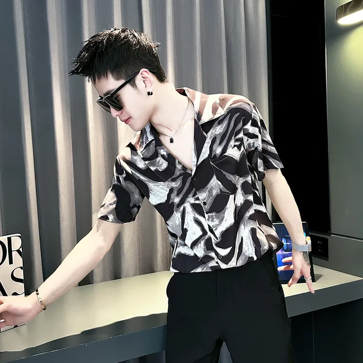 花衬衫男士夏季款202新款爆款短袖寸衣男装高级感休闲半袖上衣服