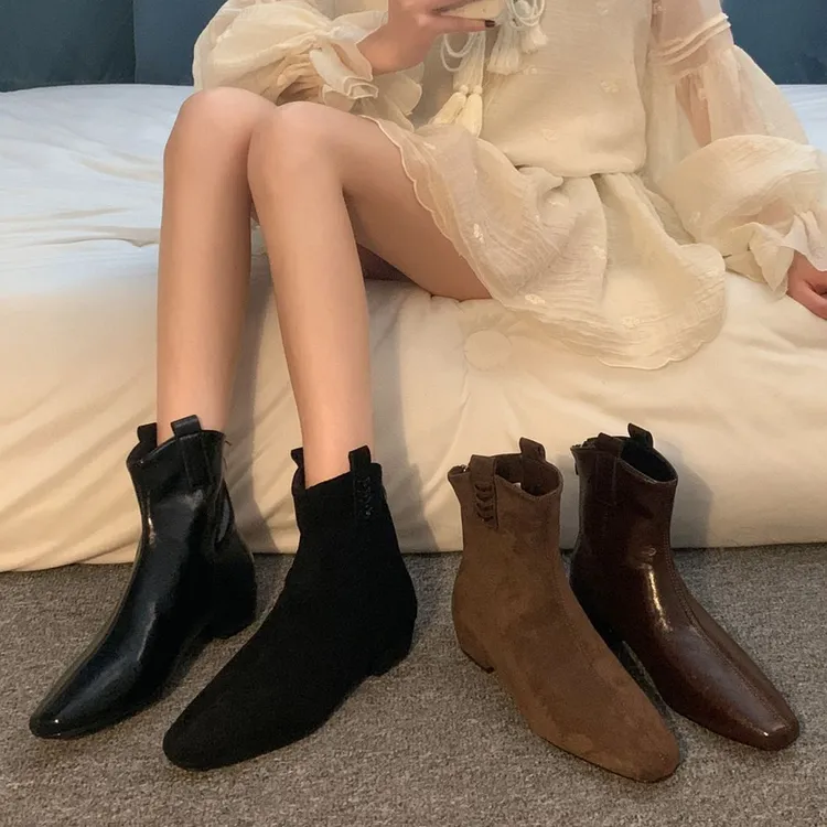 贾不假复古方头高跟女短靴2025新款秋季时尚百搭粗跟瘦瘦靴配裙子