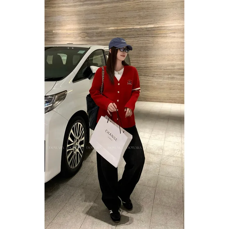 现货大婉酱微胖定制法式学院风V领毛织开衫冬季厚款减龄毛衣2761D