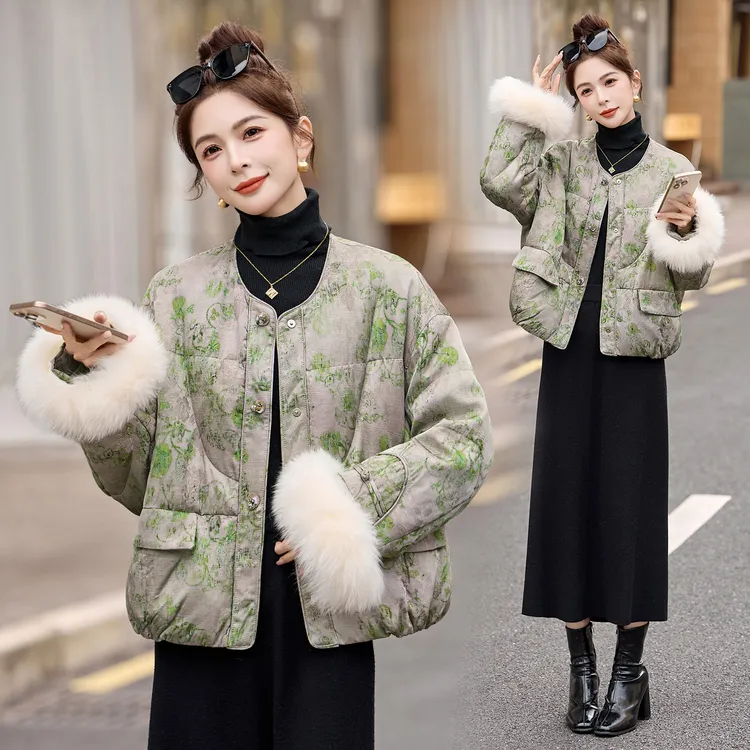 新中式国风狐狸毛拼接提花羽绒服女2025年冬季新款白鸭绒短款外套