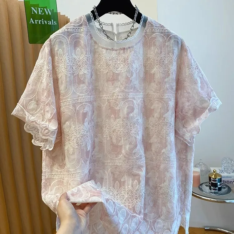 夏季胖妹妹特大码300斤法式刺绣蕾丝短袖T恤女新款显瘦遮肚子上衣