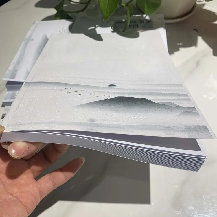 同款本册有200页高清加厚纸张笔记本