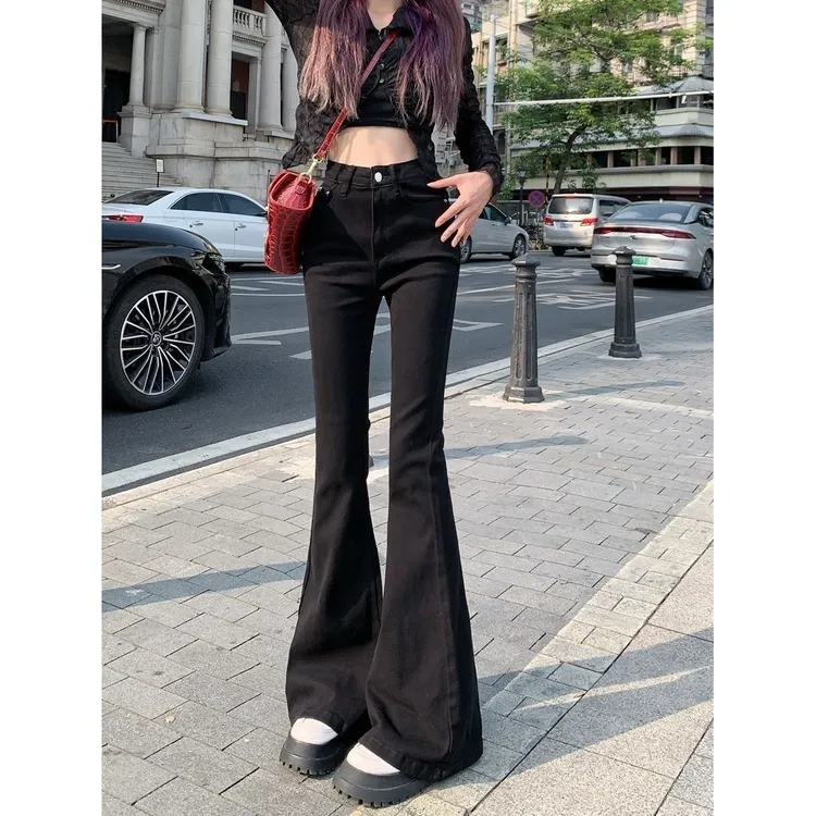 美式修身弹力黑色微喇牛仔裤女秋冬时尚通勤款气质马蹄简约长裤子