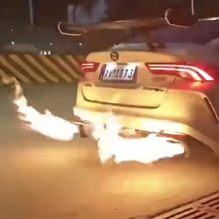 影豹四处排气喷火套件