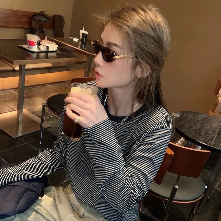 MMEKOR“蓝氧条纹”T恤 2025新款春款活力常青藤时髦长袖 31510