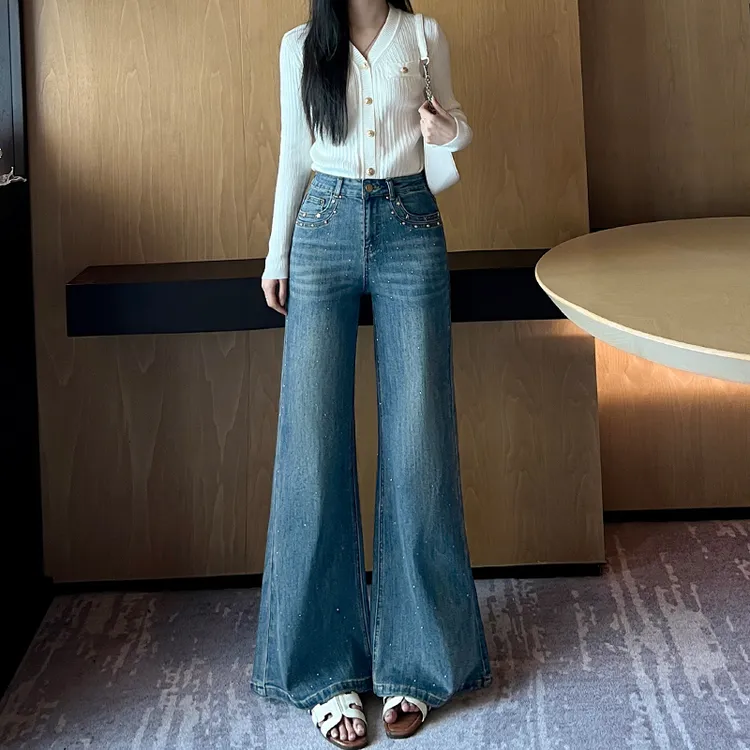 烫钻不贴腿微喇叭牛仔小个子女2025秋季新款高腰宽松喇叭裤设计感