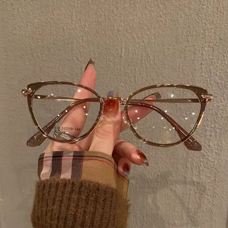 爆款设计感拍照上镜显白眼镜框可配近视有度数防蓝光护目女平光素