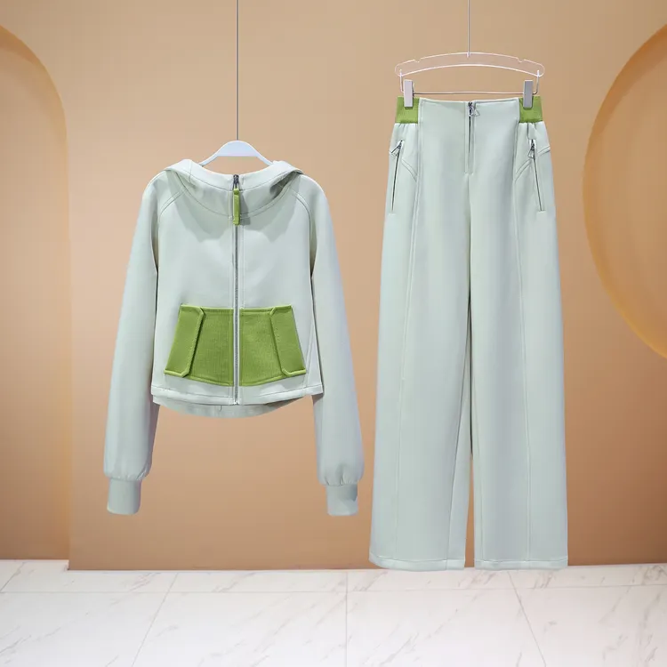 【子秋女装】设计师系列海沫绿缎面口袋拼接轻奢连帽套装6790A