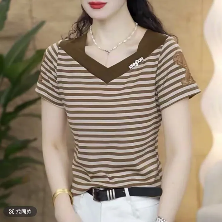 百搭时尚v领条纹短袖夏季显瘦拼接洋气中年妈妈女士短袖女