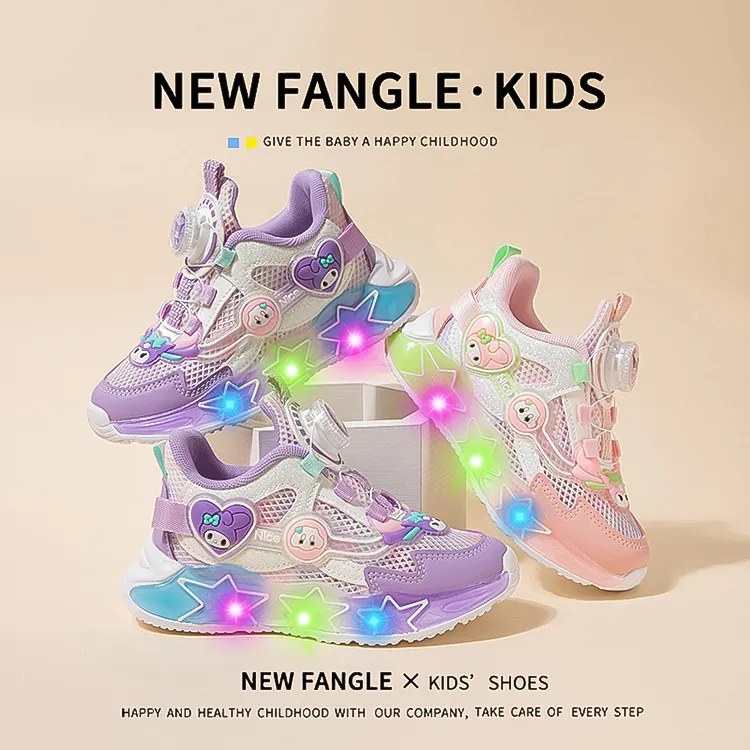 夏季宝宝灯光鞋软底轻便透气女童灯光鞋防滑小童小女孩公主运动鞋