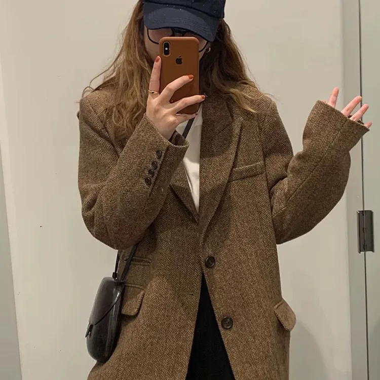 咖色毛呢西装外套女高级感人字纹春秋新款时尚百搭