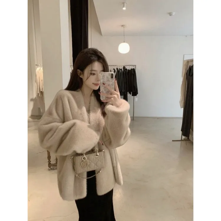 小个子短款宽松慵懒风显瘦气质网红秋冬女装外套 渐层毛针环保毛