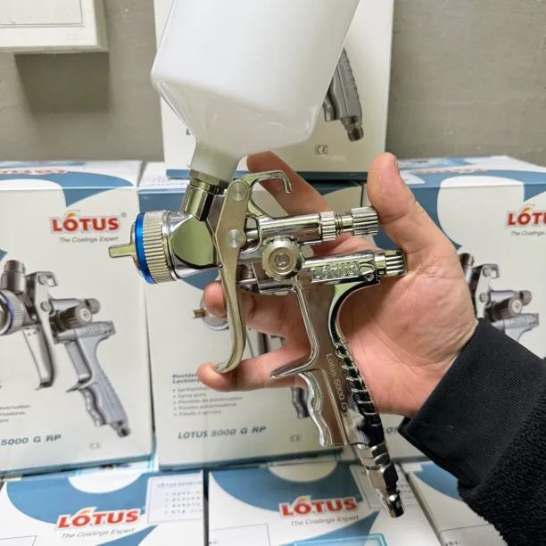 原装正品瓦而特5000G喷枪喷漆枪莲花面漆喷枪上壶1.3口径