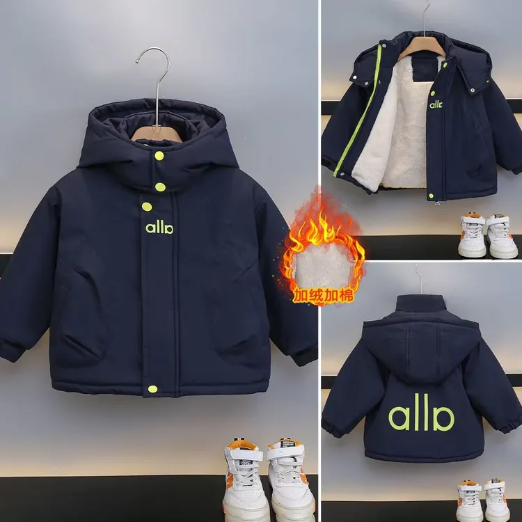 2025新款帅气男童加绒加厚外套儿童派克服宝宝冬装加厚保暖棉袄