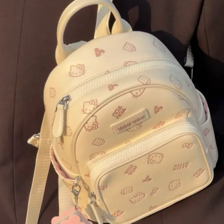 【礼响】Hellokitty小背包新款小众大学生通勤书包百搭高级双肩包