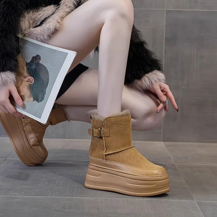 小个子冬天穿的鞋子防滑防水厚底雪地靴女松糕加绒厚底内增高短靴