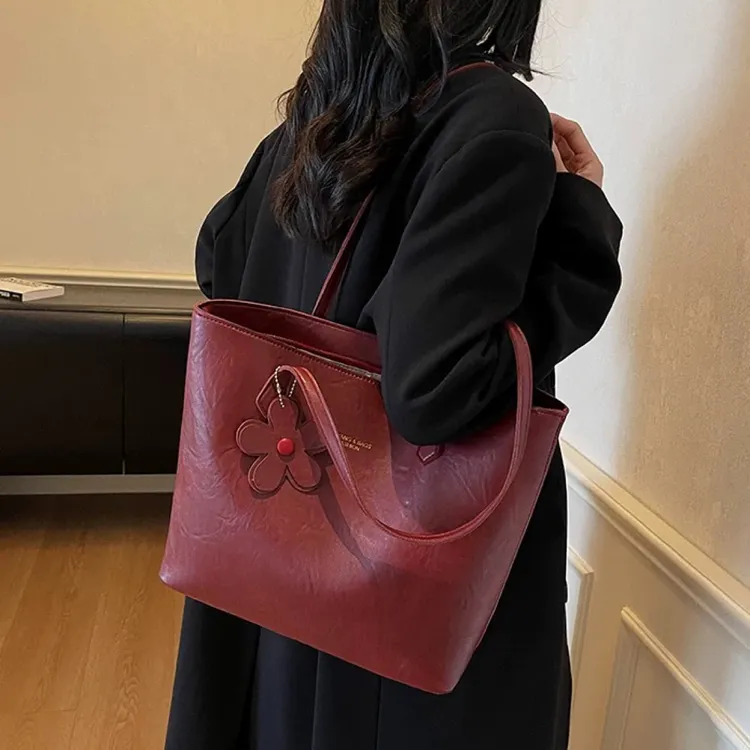 红色结婚新娘包婚包女2025秋冬高级感大容量通勤单肩托特包伴娘包