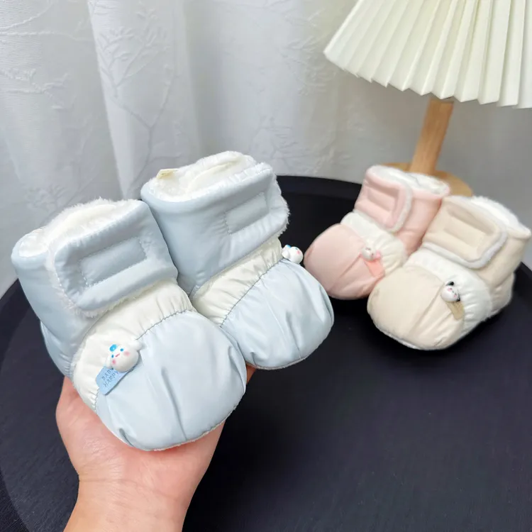 冬季婴儿鞋加绒加厚可爱宝宝棉鞋0-1岁男女宝宝鞋保暖不掉步前鞋