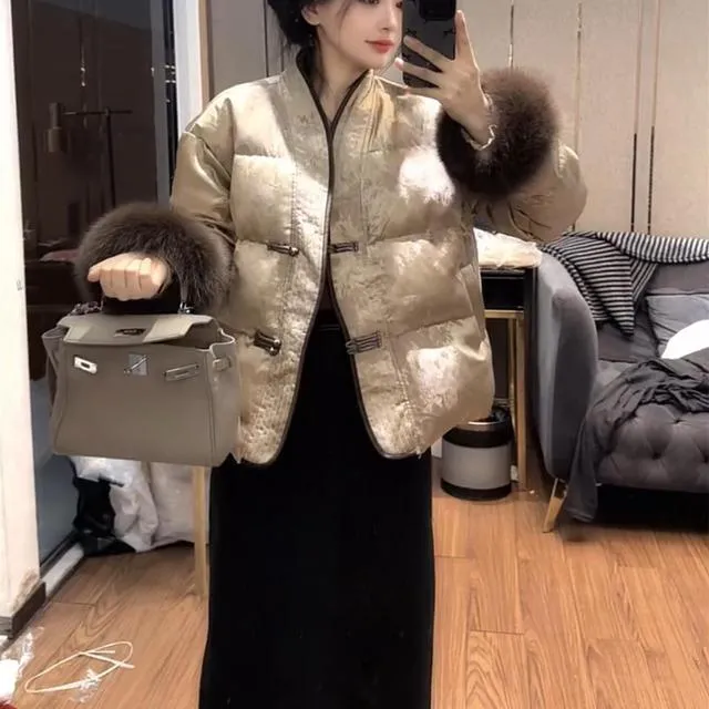 覆古网红爆款高级新中式国风洋气毛毛袖短款显瘦提花女棉服外套潮