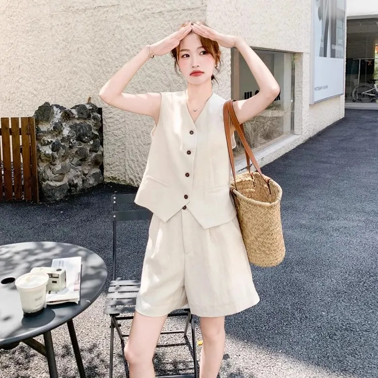 老钱风无袖马甲短裤套装女2025夏季大方得体穿搭一整套洋气衣服女