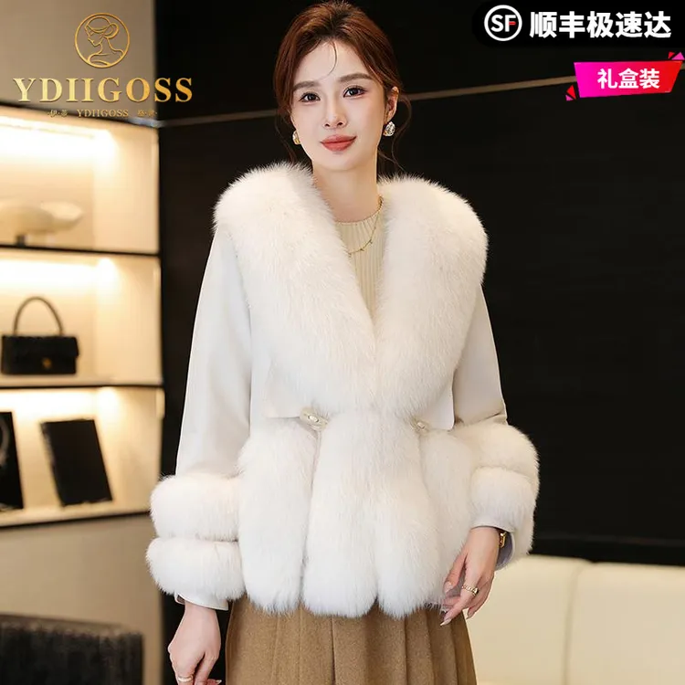 伊蒂格世真狐狸毛皮草外套女2025新款秋冬时尚皮毛一体短款大衣