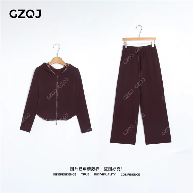 老琴私服【挪威少女】 休闲运动拉链格子上衣高腰长裤时尚套装9709