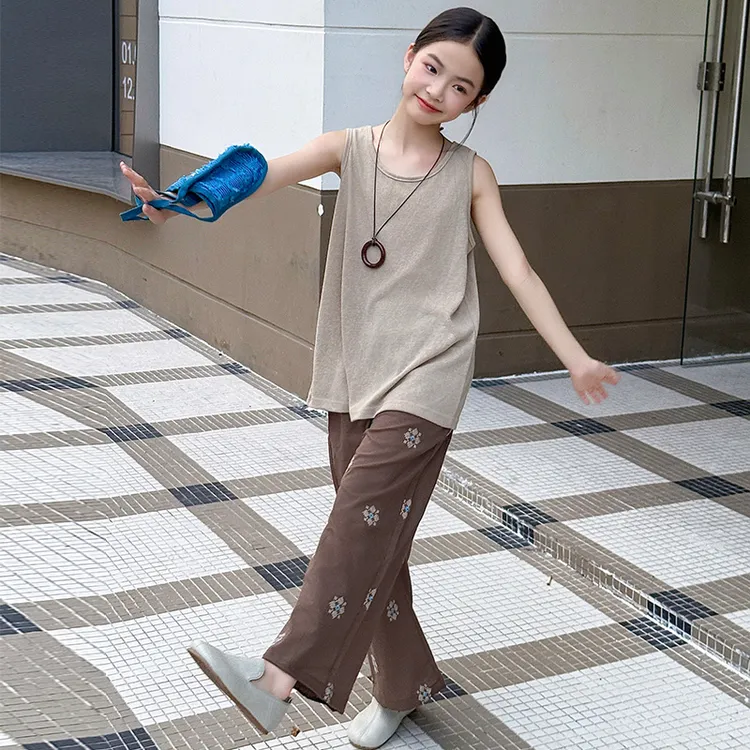 女童套装夏季新款轻薄时尚洋气无袖上衣垂感宽松山本阔腿裤两件套