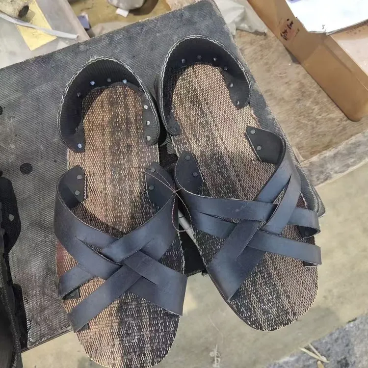 手工老式轮胎橡胶男士户外休闲结实耐穿黑色大凉鞋外穿男款