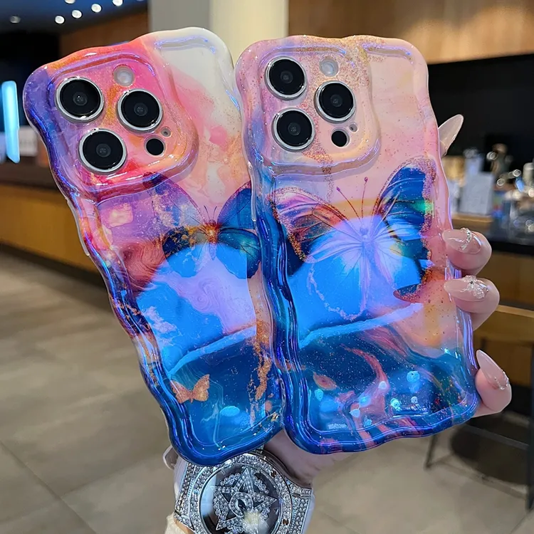 适用苹果系列iPhone16新款手机壳时尚优雅多只蝴蝶精孔透气扭扭边