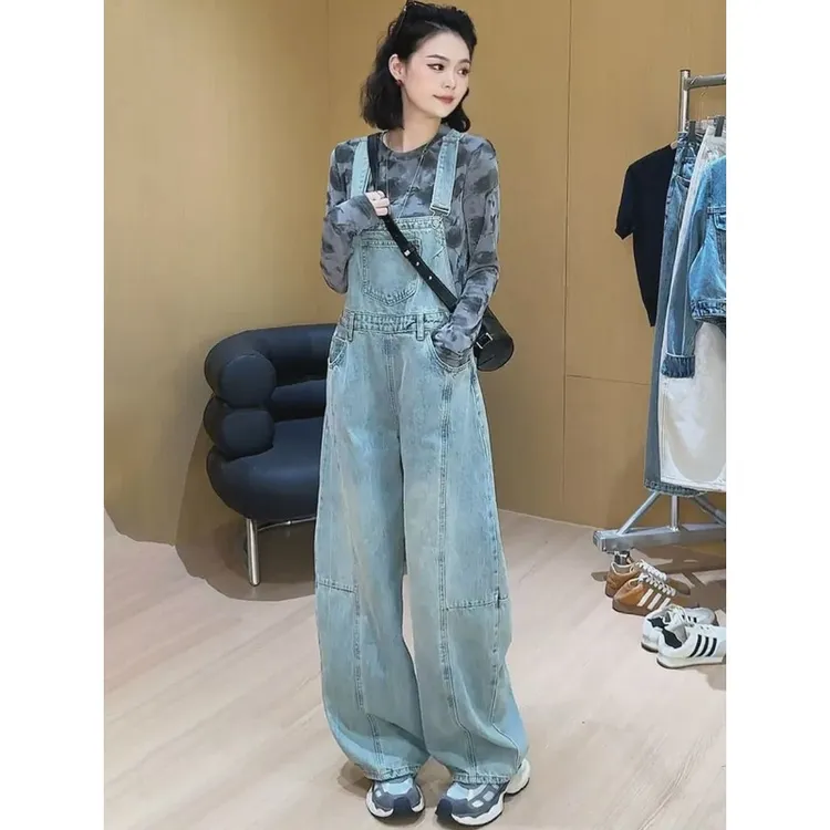 浅色复古牛仔背带裤女2024新款秋季高腰宽松显瘦减龄阔腿连体裤子