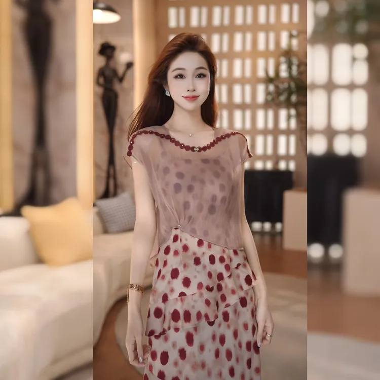 【林雪雪】红烨新款波点罩衫两件套气质高腰显瘦遮肉连衣裙251813