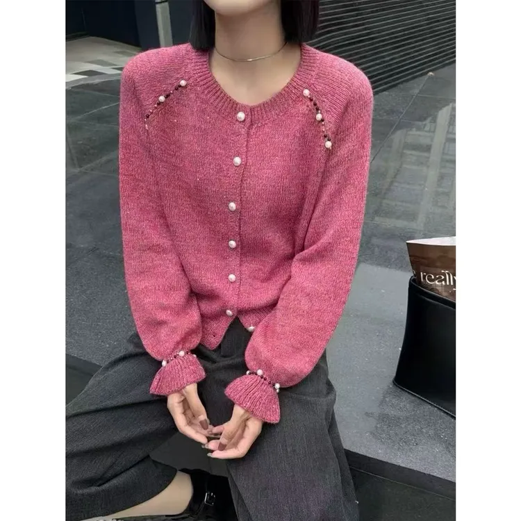 【万达撤柜】设计感荷叶袖钉珠毛衣外套女2025新款秋冬穿搭针织开衫