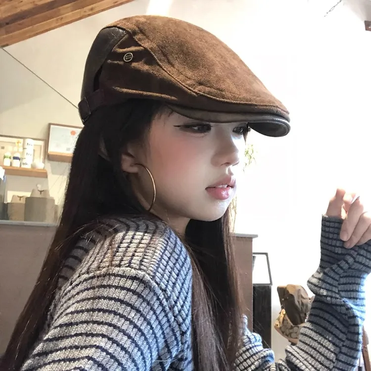 复古麂皮绒前进帽女秋冬老钱风百搭反戴画家帽子日系显脸小贝雷帽